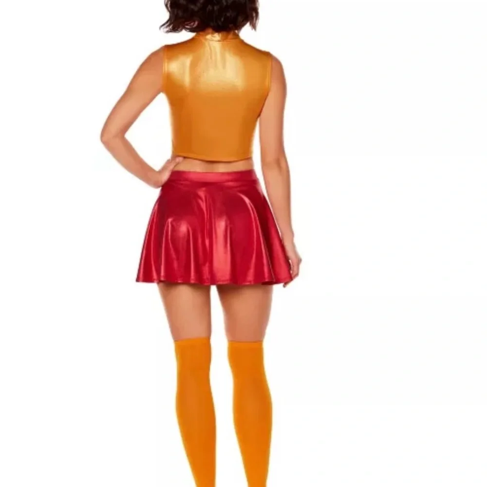 BRAND NEW! Velma Costume Gold Crop Top and Red Skirt Costume - Picture 2 of 2